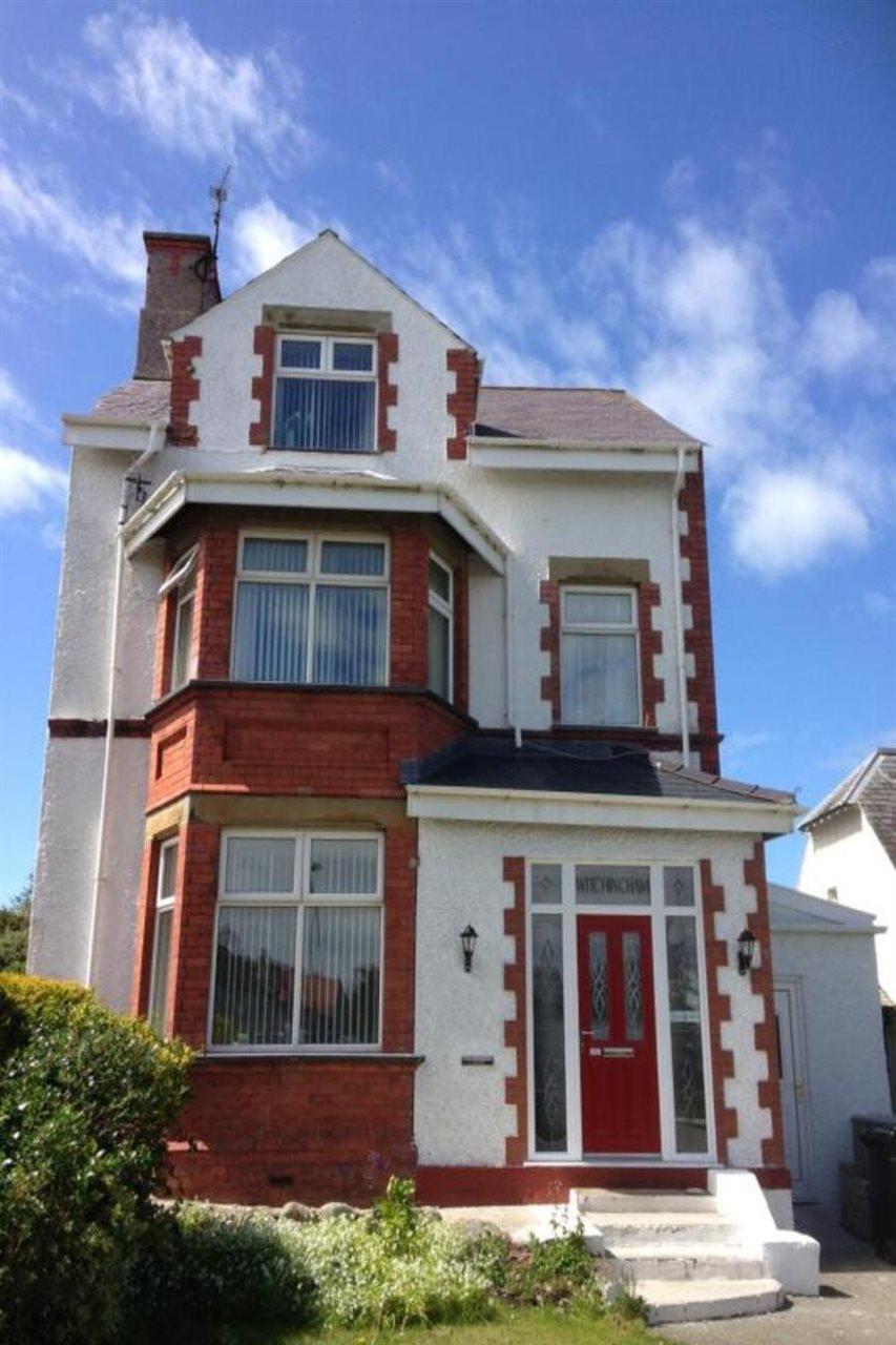 Witchingham B&B Holyhead Dış mekan fotoğraf